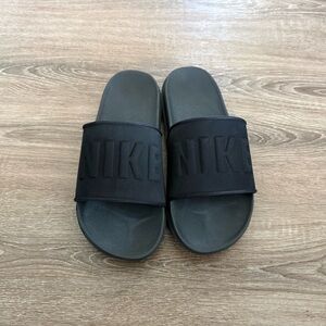 Women’s Nike Black Offcourt Slide Sandals